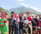 Semarak HUT RI ke-81, MTsN 17 Tanah Datar Raih Juara Drum Band dan Pawai Alegoris