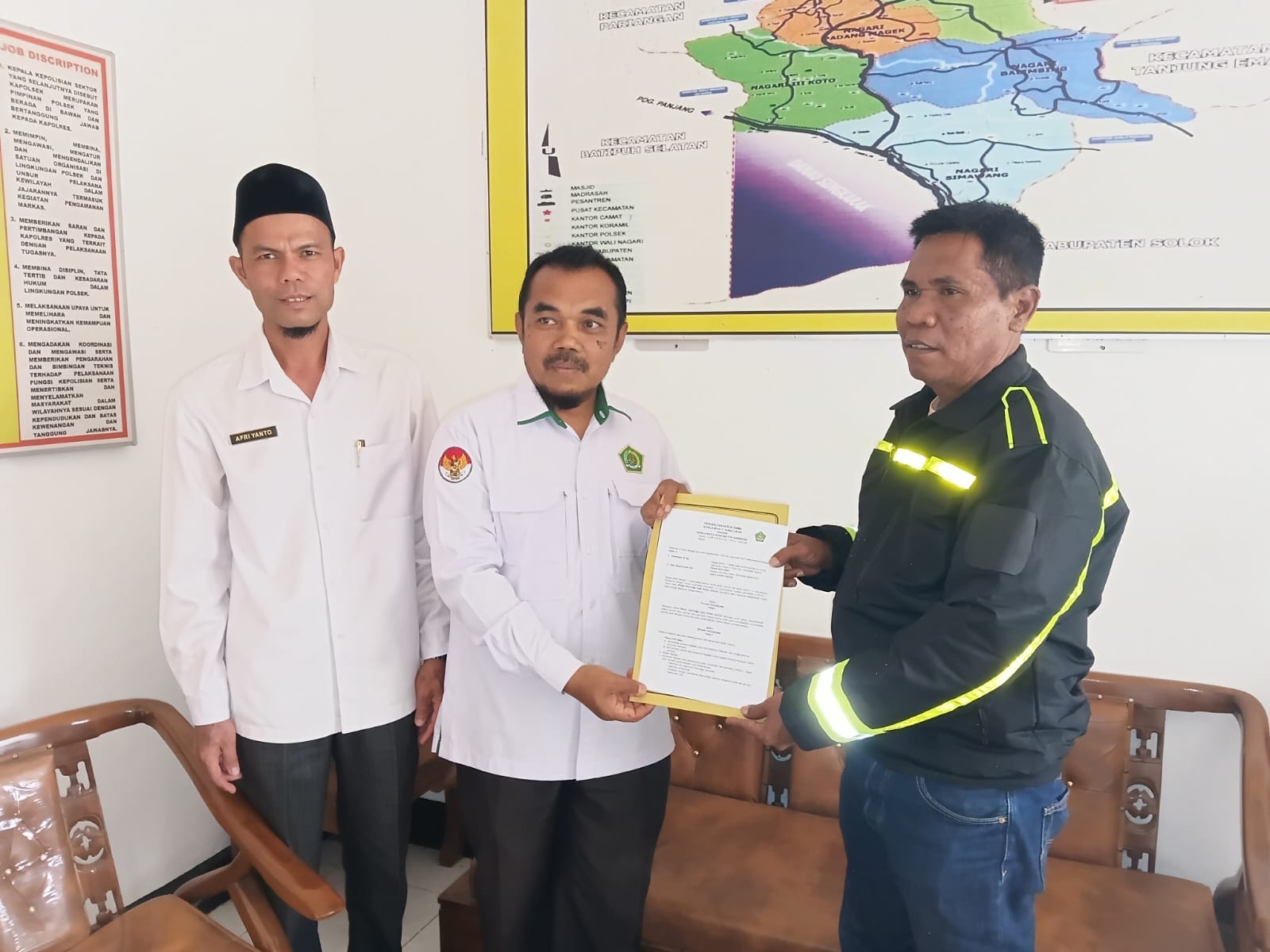 Penandatangan MOU dengan Polsek Kec Rambatan